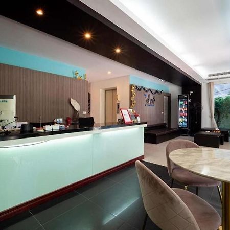 By Dee @Jomtien Hotel Pattaja Kültér fotó