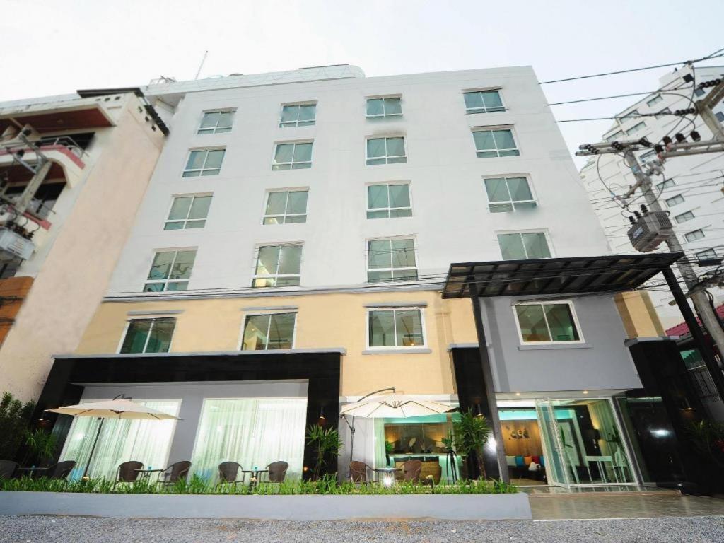 By Dee @Jomtien Hotel Pattaja Kültér fotó